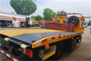 禹王台区附近拖车电话号码服务